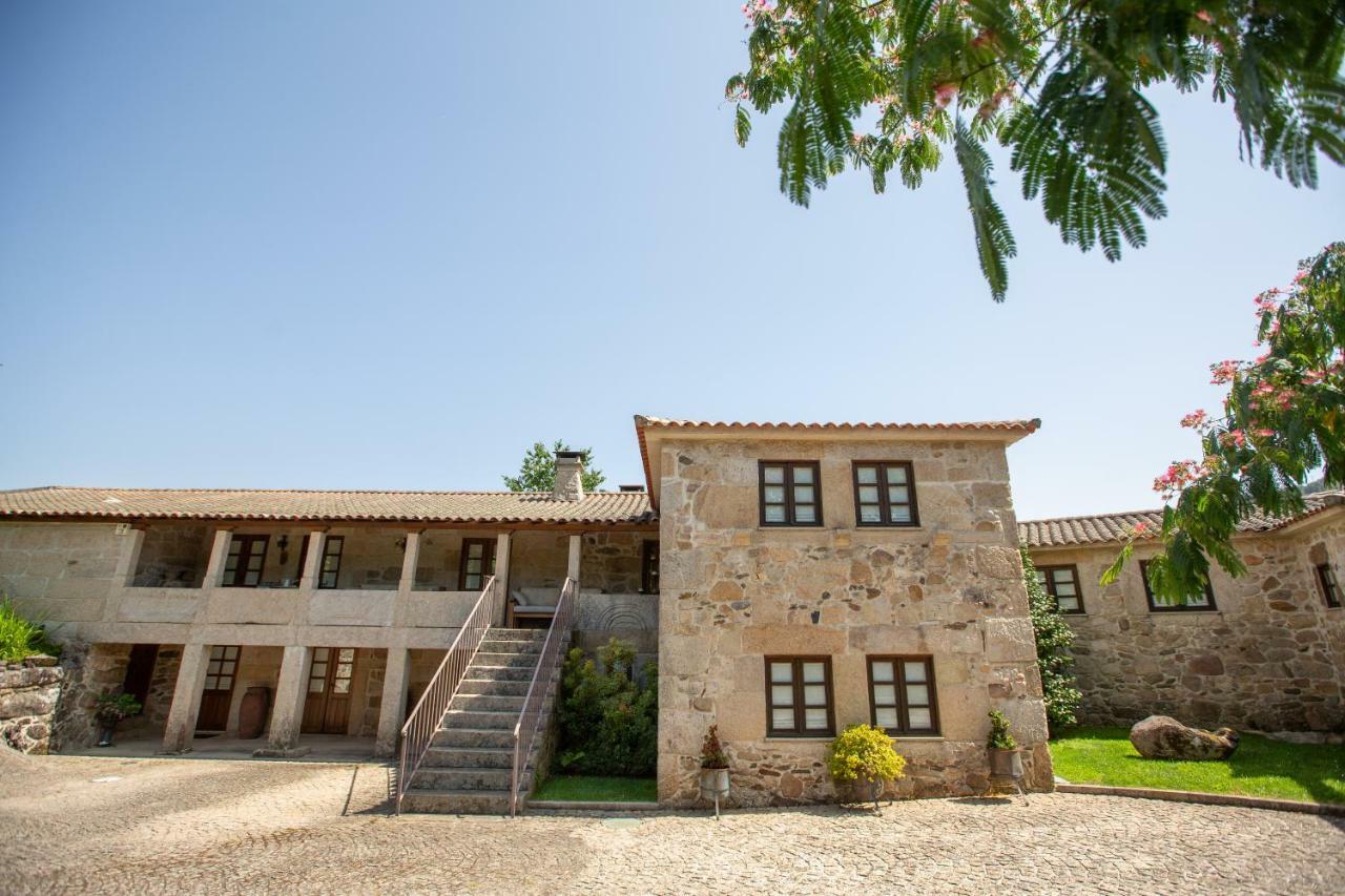 Casa Do Sobrado Hotel Vila Real Luaran gambar
